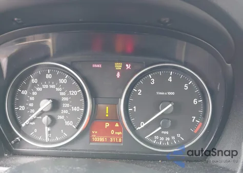 2009 BMW 328I xDrive из США, поврежденный, VIN WBAPK53549A509736